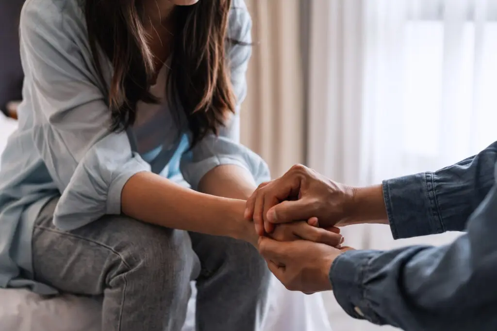 consoling a loved one from a wrongful death case