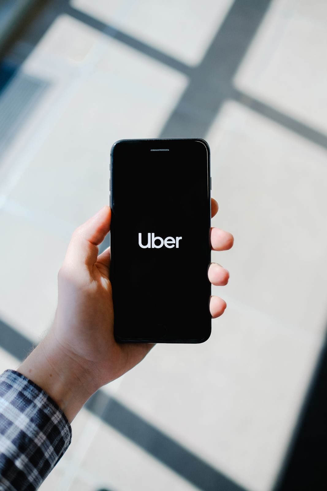 uber pulled up on someones phone, insurance company after car accidents involving uber